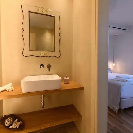 Carpofoli Corfu Town Serviced Luxury *