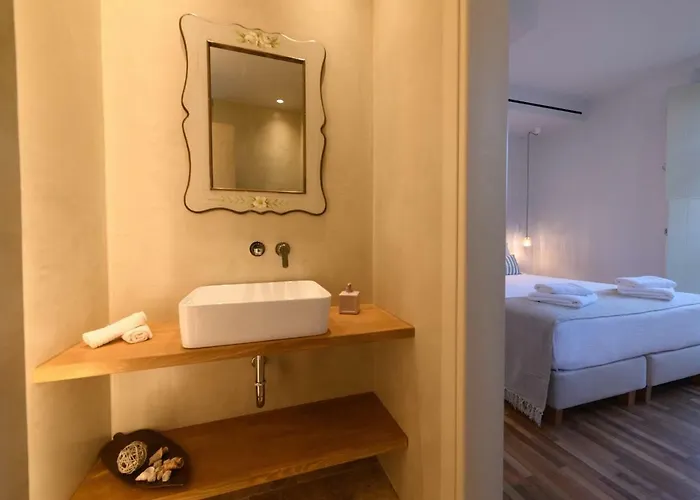 Carpofoli Corfu Town Serviced Luxury *