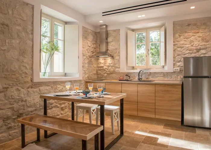 Apartamento Carpofoli Corfu Town Serviced Luxury *