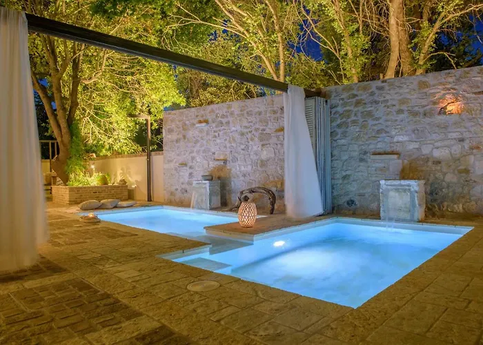 Carpofoli Corfu Town Serviced Luxury * Corfu (city)