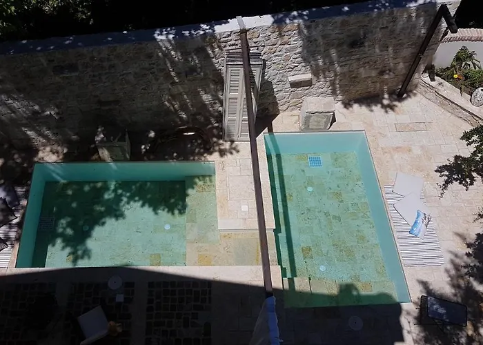 Carpofoli Corfu Town Serviced Luxury *