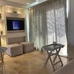 Carpofoli Corfu Town Serviced Luxury Lejlighed