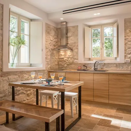Apartament Carpofoli Corfu Town Serviced Luxury *
