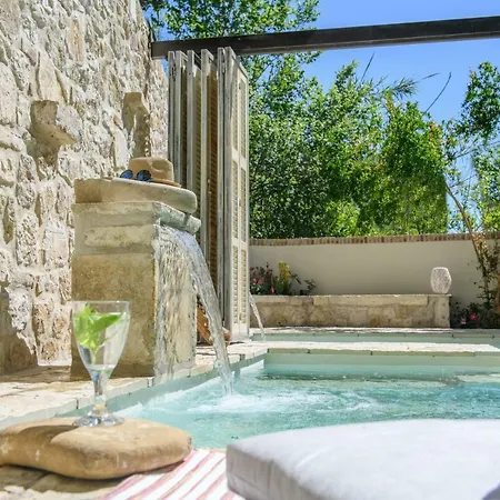 Carpofoli Corfu Town Serviced Luxury * Corfu (city)