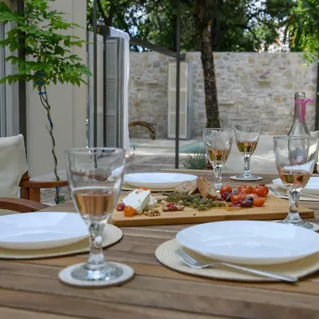 Carpofoli Corfu Town Serviced Luxury