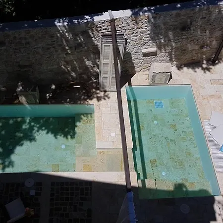 Carpofoli Corfu Town Serviced Luxury *